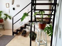 Eladó családi ház, Helvécián 89.9 M Ft, 5 szobás