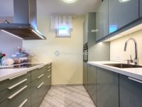Eladó családi ház, Tinnyén 148 M Ft, 4 szobás