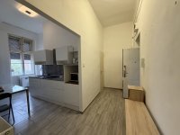 Eladó téglalakás, Szegeden, Londoni körúton 35 M Ft, 1+1 szobás