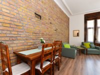 Eladó téglalakás, VIII. kerületben 186 M Ft, 5 szobás