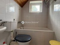 Eladó családi ház, Fertőhomokon 79.9 M Ft, 6 szobás