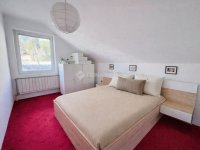 Eladó családi ház, Pécsett 154 M Ft, 5 szobás