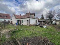 Eladó családi ház, Balatonfüreden 75 M Ft, 7 szobás