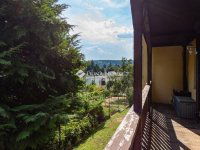 Eladó családi ház, II. kerületben 239.9 M Ft, 6 szobás