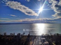 Eladó téglalakás, Balatonakarattyán 144 M Ft, 4 szobás