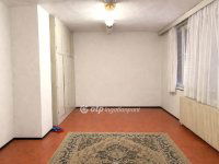 Eladó téglalakás, Szegeden 84 M Ft, 4 szobás