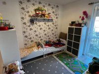 Eladó téglalakás, Egerben 82 M Ft, 3 szobás