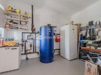 Eladó családi ház, Üllőn 299 M Ft, 6 szobás