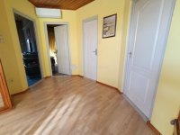 Eladó családi ház, Veresegyházon 145 M Ft, 5 szobás