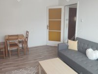 Kiadó panellakás, albérlet, Tatabányán 150 E Ft / hó, 2 szobás