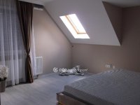 Eladó családi ház, Gyöngyösön 190 M Ft, 5 szobás