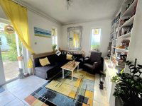 Eladó ikerház, Pécsett 93.99 M Ft, 5 szobás