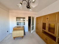 Eladó téglalakás, Szolnokon 23.5 M Ft, 1 szobás