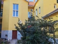 Eladó téglalakás, Pécsett 69.9 M Ft, 3 szobás