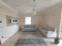 Eladó családi ház, XVII. kerületben 170 M Ft, 6 szobás