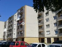 Eladó panellakás, Kazincbarcikán, Veres Péter utcában 29.8 M Ft
