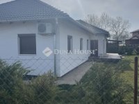 Eladó családi ház, Alsónémediben 120 M Ft, 6 szobás