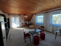 Eladó családi ház, Komlón 80 M Ft, 6 szobás
