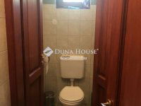 Eladó hotel, Zebegényben 440 M Ft, 16 szobás