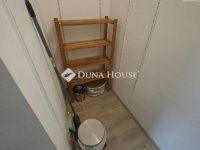 Kiadó családi ház, albérlet, Pécsett 180 E Ft / hó, 2 szobás