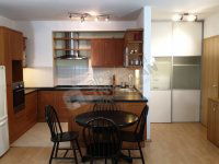 Kiadó téglalakás, albérlet