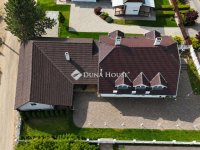 Eladó családi ház, Hévízgyörkön 94.8 M Ft, 8 szobás
