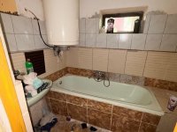 Eladó családi ház, Csökmőn 7.5 M Ft, 2+1 szobás