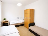 Kiadó családi ház, albérlet, Kecskeméten 180 E Ft / hó
