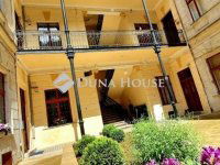 Eladó téglalakás, VI. kerületben 119.9 M Ft, 3 szobás