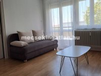 Kiadó téglalakás, albérlet, Pécsett 190 E Ft / hó, 2 szobás