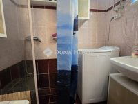 Eladó panellakás, Pécsett 47.9 M Ft, 2 szobás