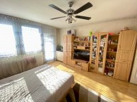 Eladó panellakás, X. kerületben 67.9 M Ft, 3 szobás