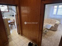 Eladó téglalakás, Dunaújvárosban 32.5 M Ft, 2 szobás