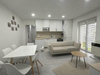 Eladó téglalakás, Komlón 35.9 M Ft, 2 szobás