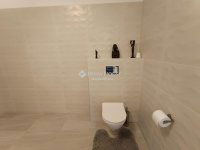 Eladó családi ház, Pomázon 199.5 M Ft, 6 szobás