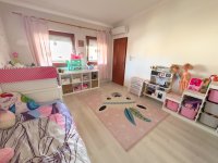 Eladó családi ház, XX. kerületben, Szent Erzsébet téren