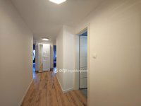 Eladó téglalakás, Dunakeszin 99.9 M Ft, 4 szobás