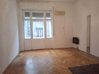 Kiadó téglalakás, albérlet