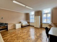 Eladó téglalakás, Szombathelyen 60 M Ft, 4 szobás