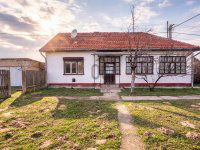 Eladó családi ház, Nyíracsádon 20 M Ft, 2 szobás