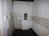 Kiadó üzlethelyiség, Zalaegerszegen 80 E Ft / hó