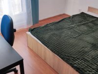Kiadó panellakás, albérlet, Pécsett, József Attila utcában