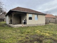 Eladó családi ház, Pilisen 48 M Ft, 6 szobás