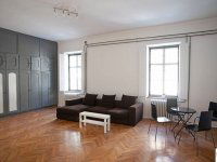 Kiadó téglalakás, albérlet