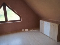 Eladó családi ház, Csörnyeföldön 31 M Ft, 3 szobás