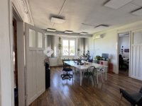 Eladó téglalakás, II. kerületben 320 M Ft, 10 szobás