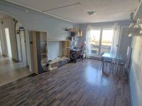 Kiadó panellakás, albérlet