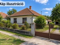 Eladó családi ház, Akasztón 3.5 M Ft, 2 szobás