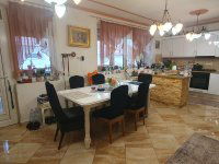 Eladó családi ház, Noszlopon 162.9 M Ft, 4+1 szobás