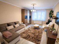 Eladó panellakás, Debrecenben 65.5 M Ft, 3 szobás